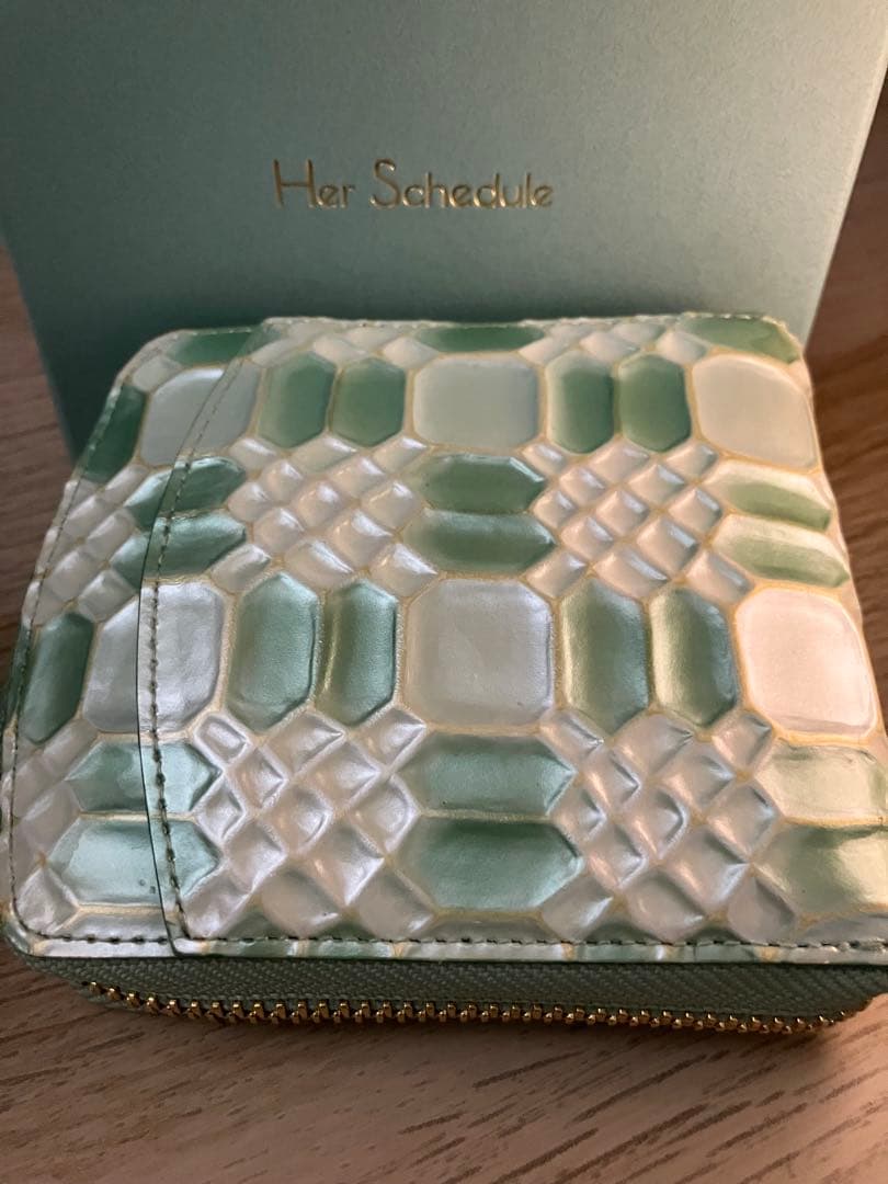 Her Schedule パスケース ミントグリーン