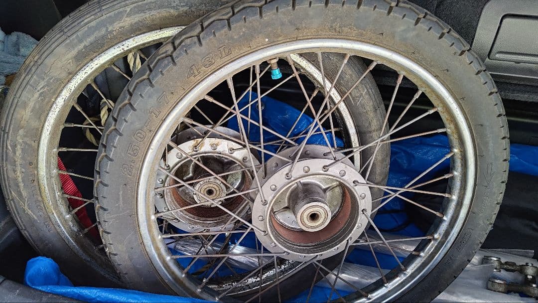 ホンダ スーパーカブ 50 AA01 C50純正ホイール 17インチ　前後