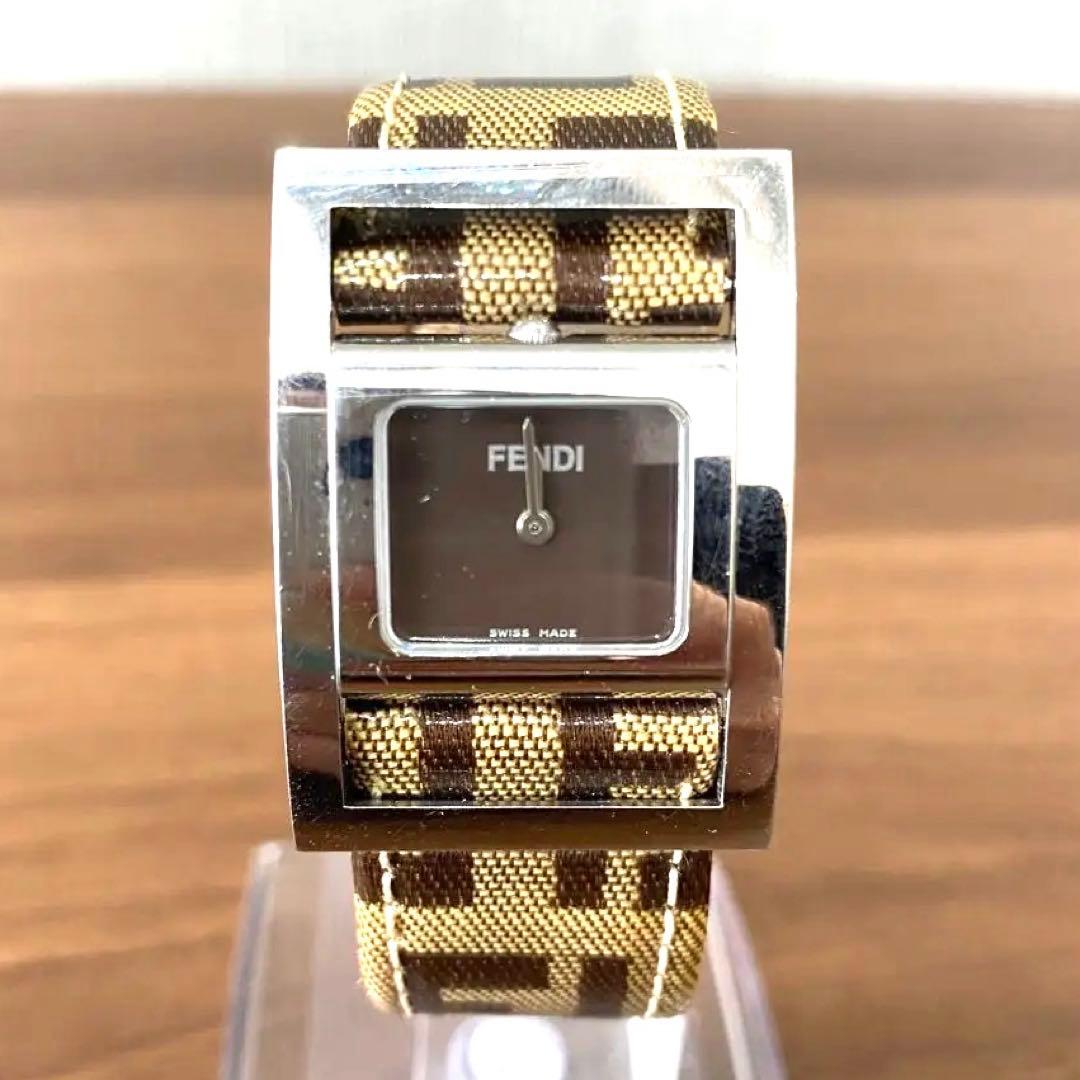 FENDI フェンディ ズッカ柄 FFロゴ クォーツ時計