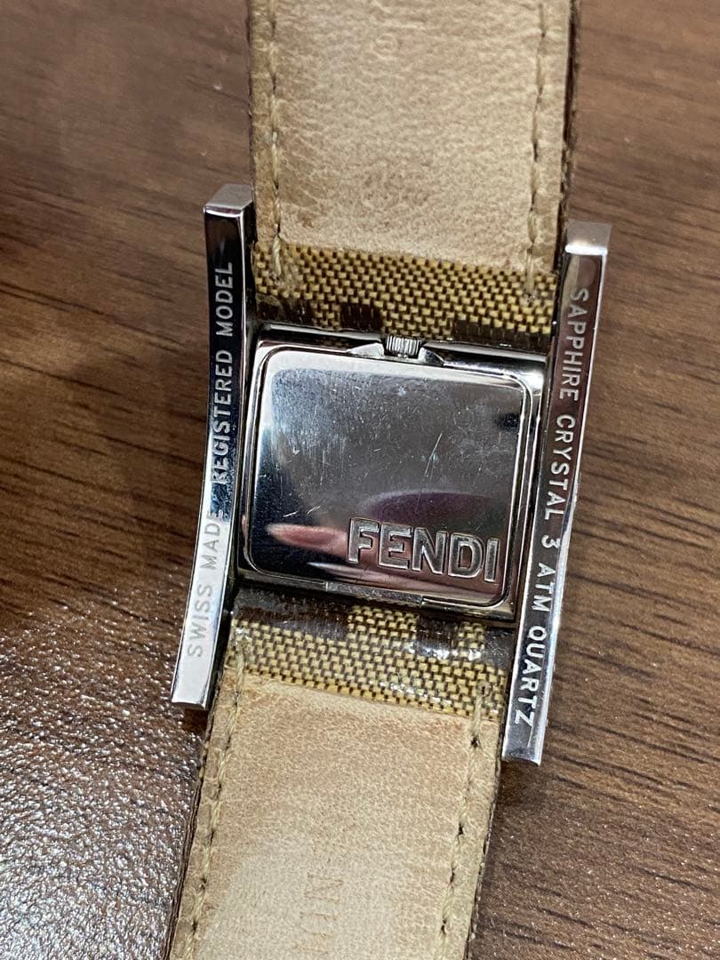 FENDI フェンディ ズッカ柄 FFロゴ クォーツ時計