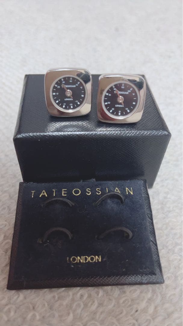 TATEOSSIANの温度計のカフリンクス