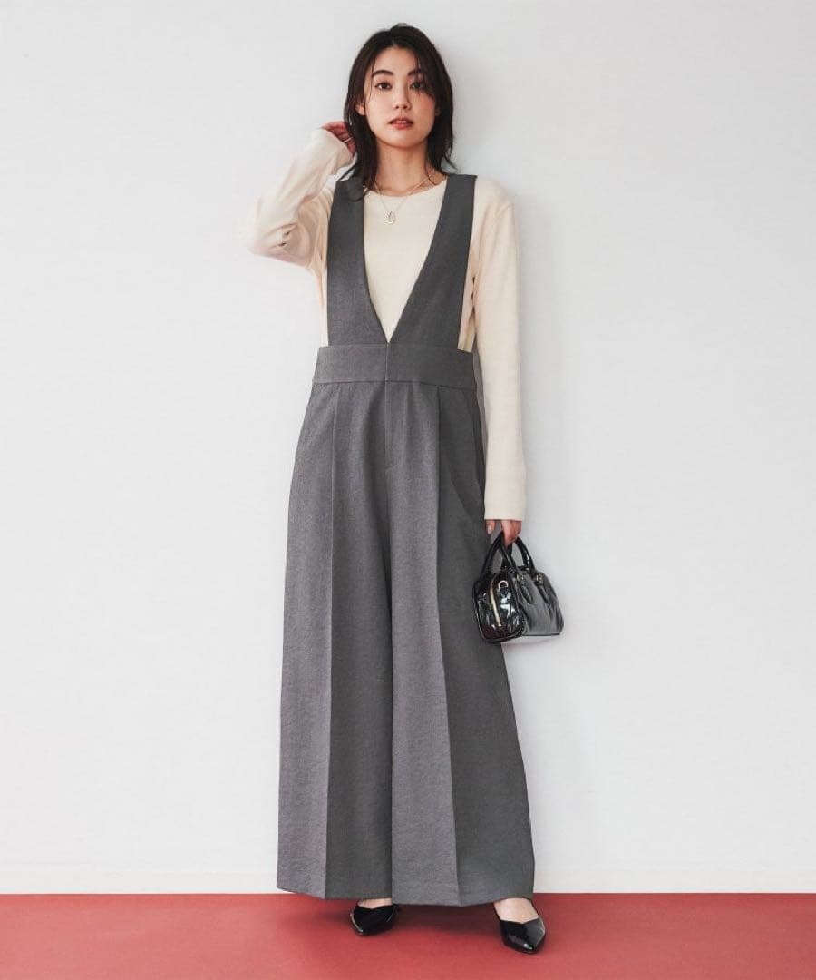 タイムセール❗️新品タグ付き　UNTITLED サロペット グレー