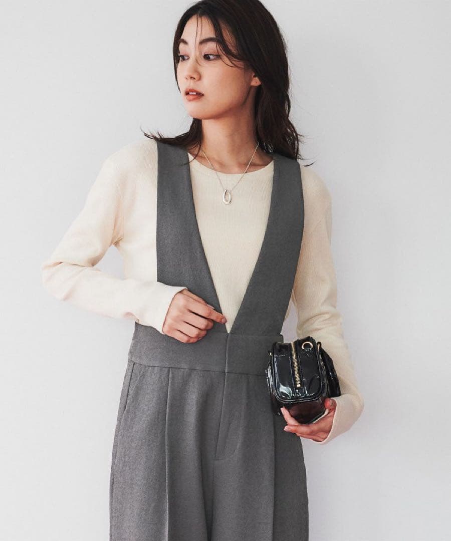 タイムセール❗️新品タグ付き　UNTITLED サロペット グレー