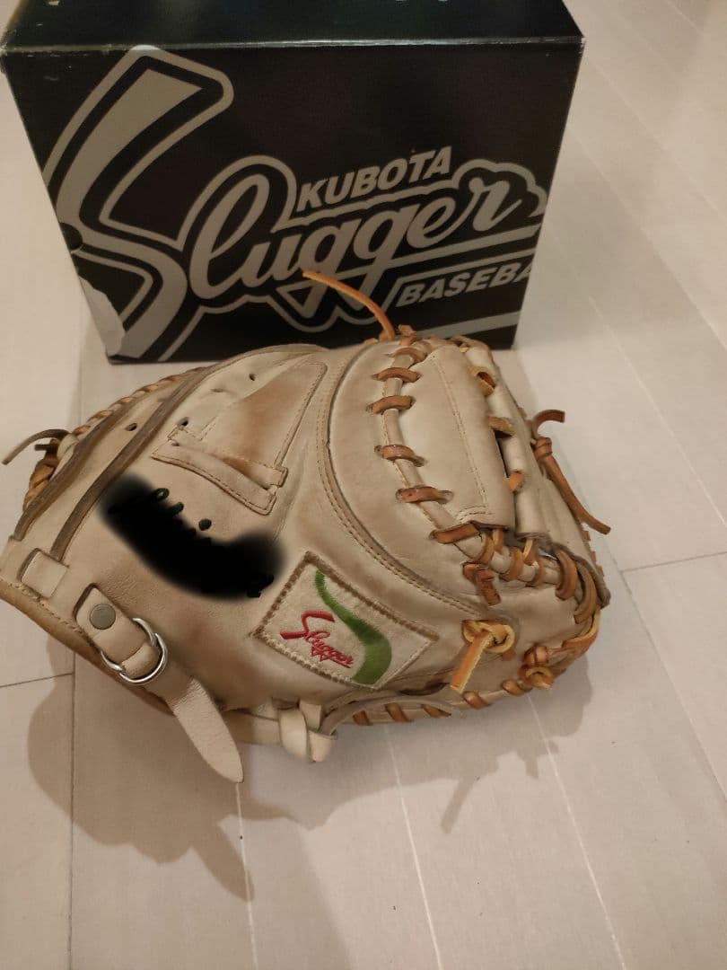 美品　硬式用グローブ