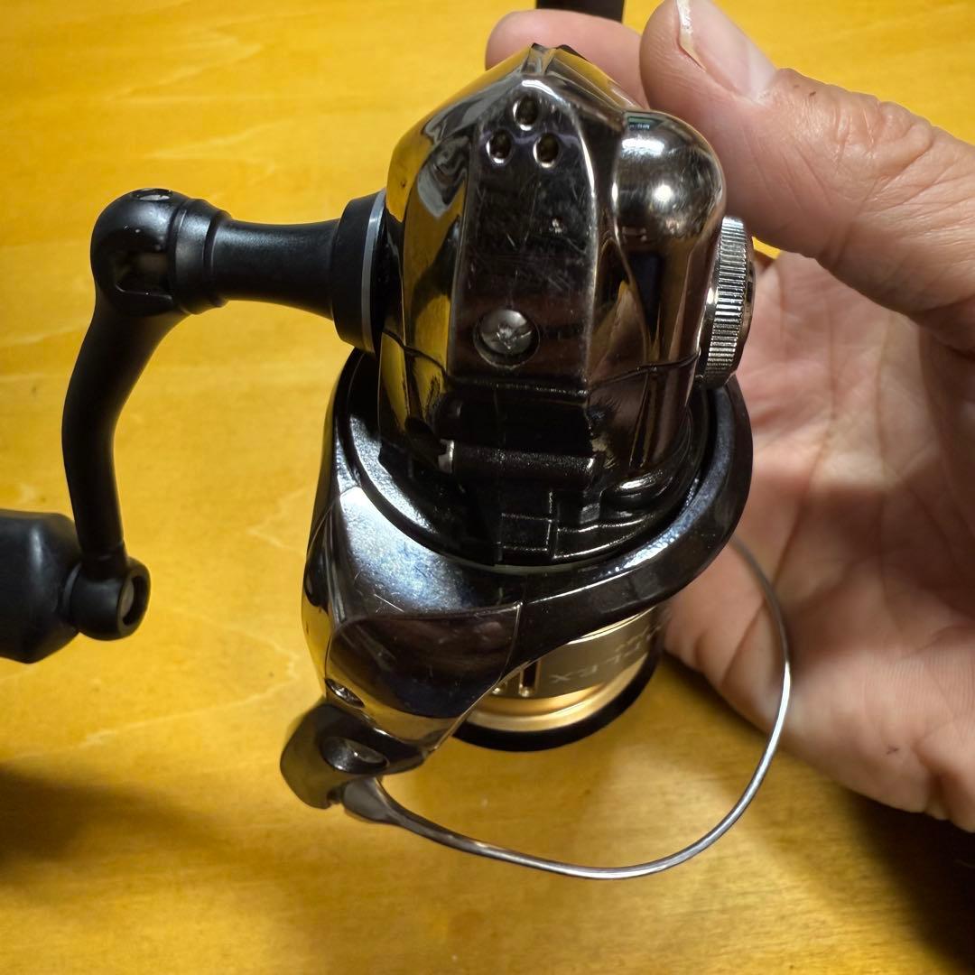 COMPLEX C14+ 2500S F6 スピニングリール