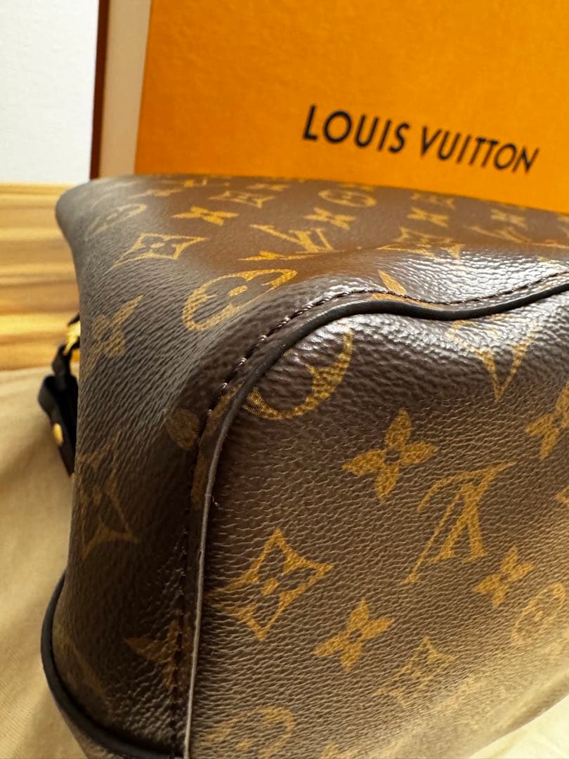 ルイ・ヴィトン　ネオノエ　ショルダーバッグ美品
