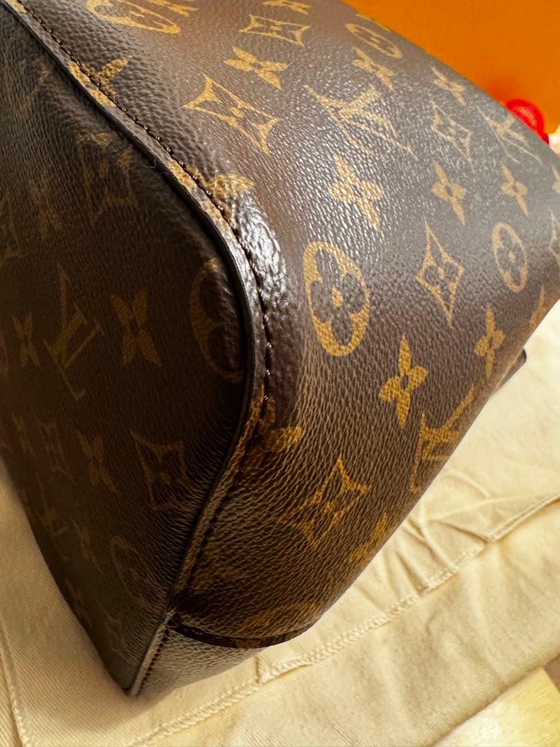 ルイ・ヴィトン　ネオノエ　ショルダーバッグ美品