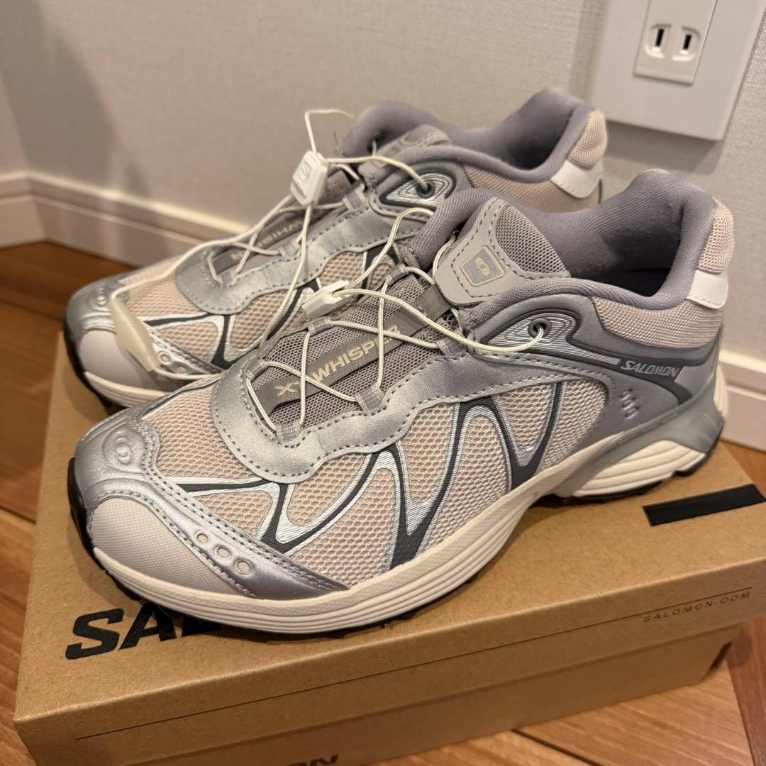 箱、タグ付　未使用に近いSALOMON XT-WHISPER 23cmシルバー