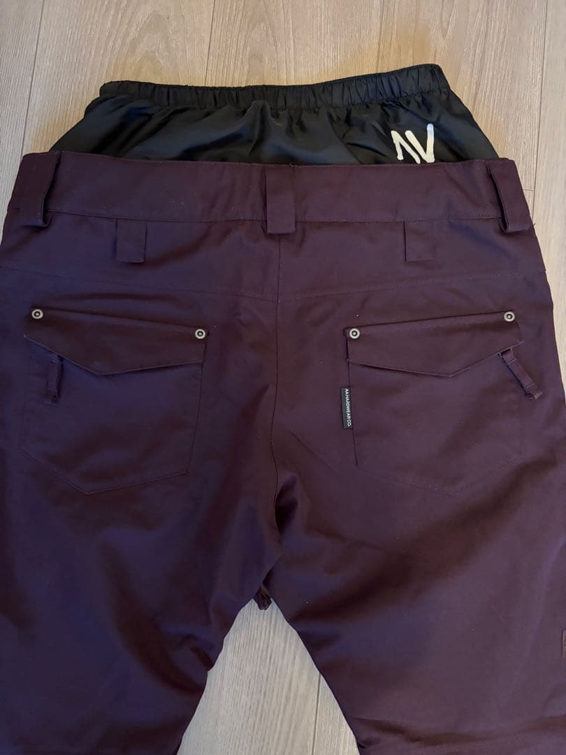 AA Hard Wear スノーボードウェア　レディースパンツ　ダブルエー　細身