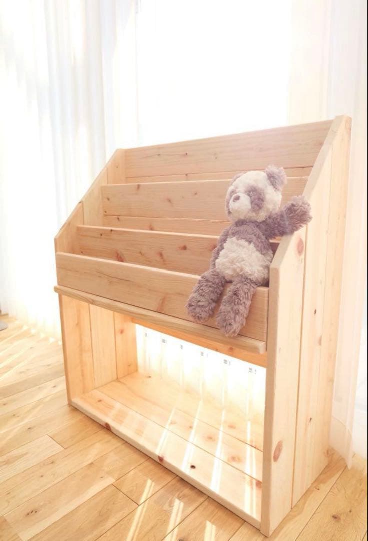 絵本棚　マガジンラック　本棚