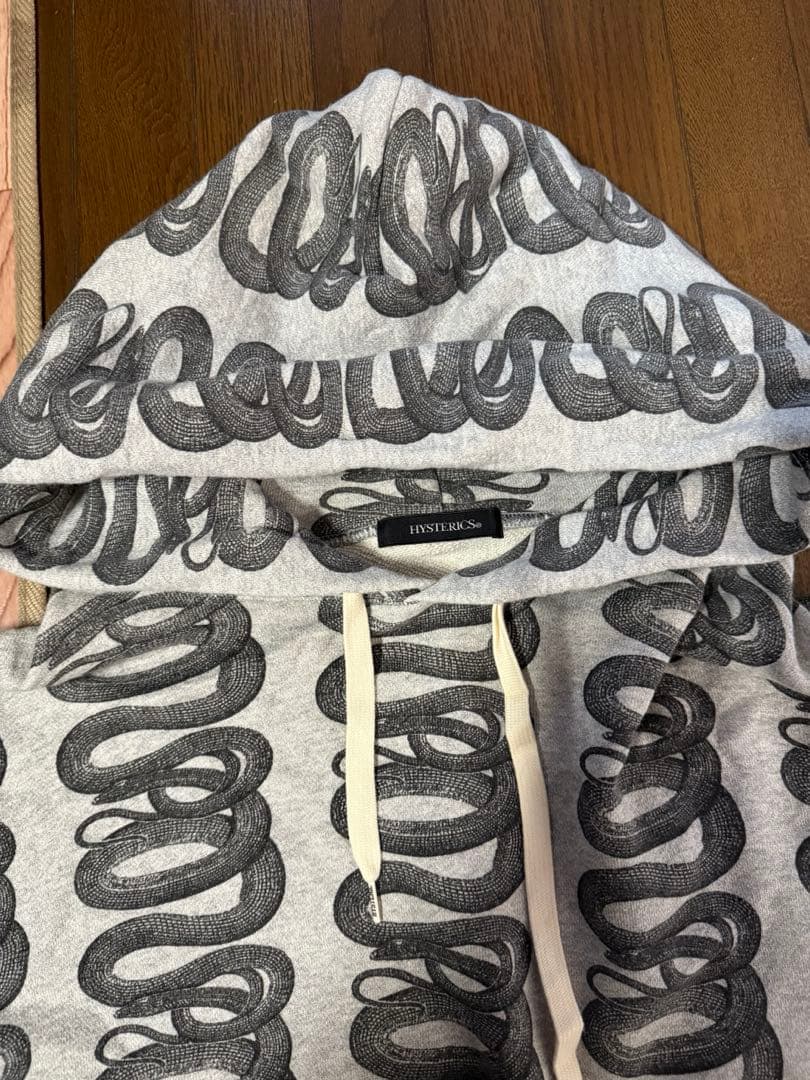 hysteric glamor 蛇柄　パーカー