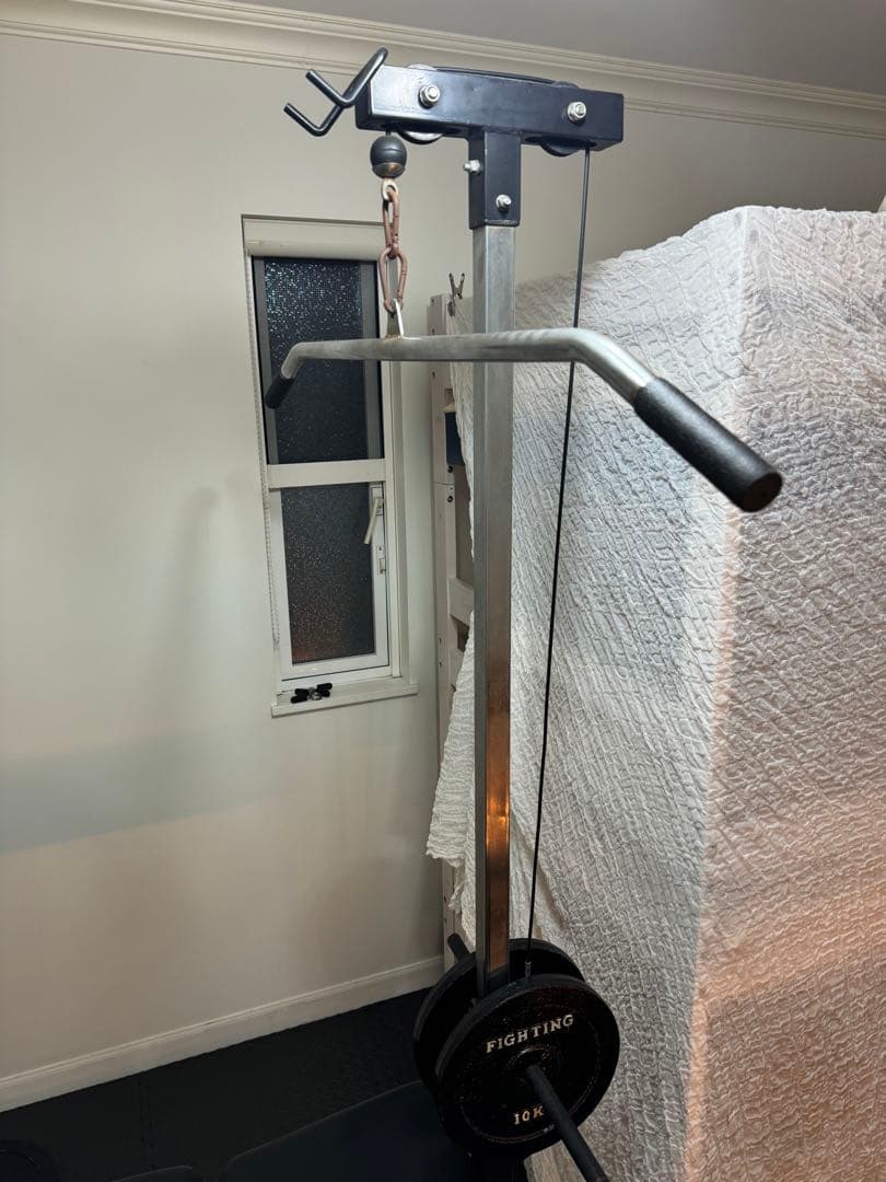 FIGHTING ROADベンチプレス　トレーニングベンチ バーベル付き