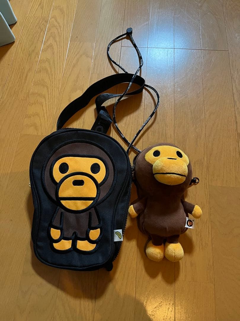 APE ぬいぐるみショルダー　美品