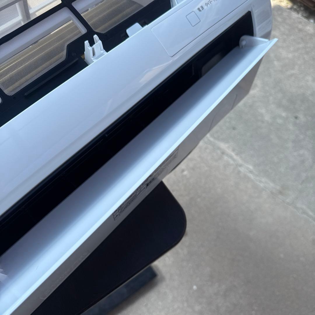 スナフのかばんアイリスオーヤマエアコンIRA-2205R 6畳 2024年