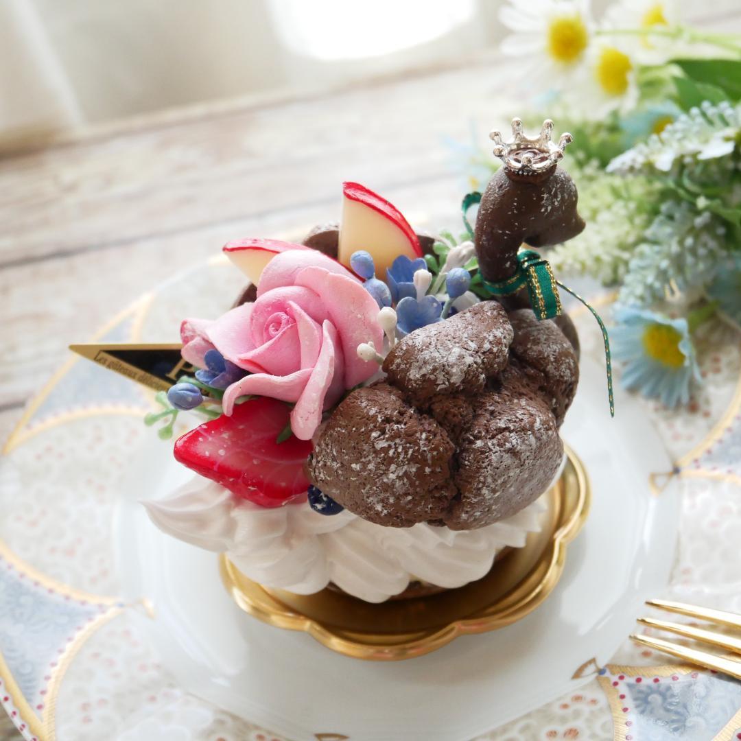 【RAMஐ*゜様】フェイクスイーツ◆花飾り♡可憐ツインスワンシュー◆リアルサイズ