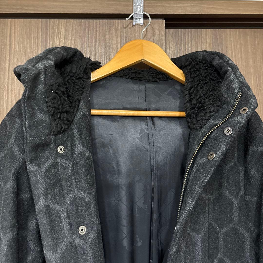 【b・ラビット】UNIFORMS FOR THE DEDICATEDコート