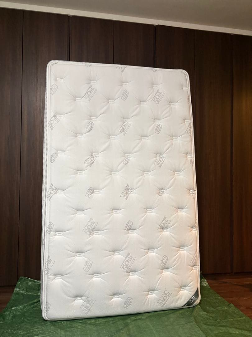 シモンズ50周年モデルAnniversary セミダブルマットレス