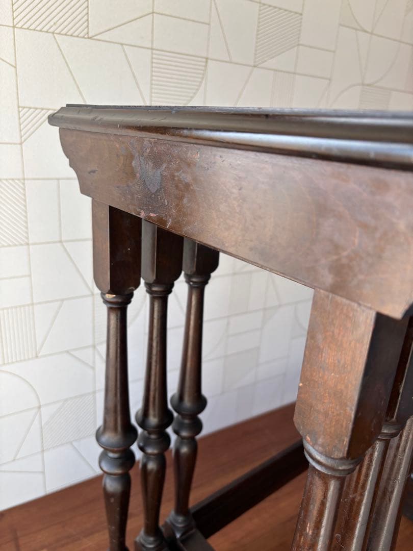 イ*ン様 アンティーク　ネストテーブル