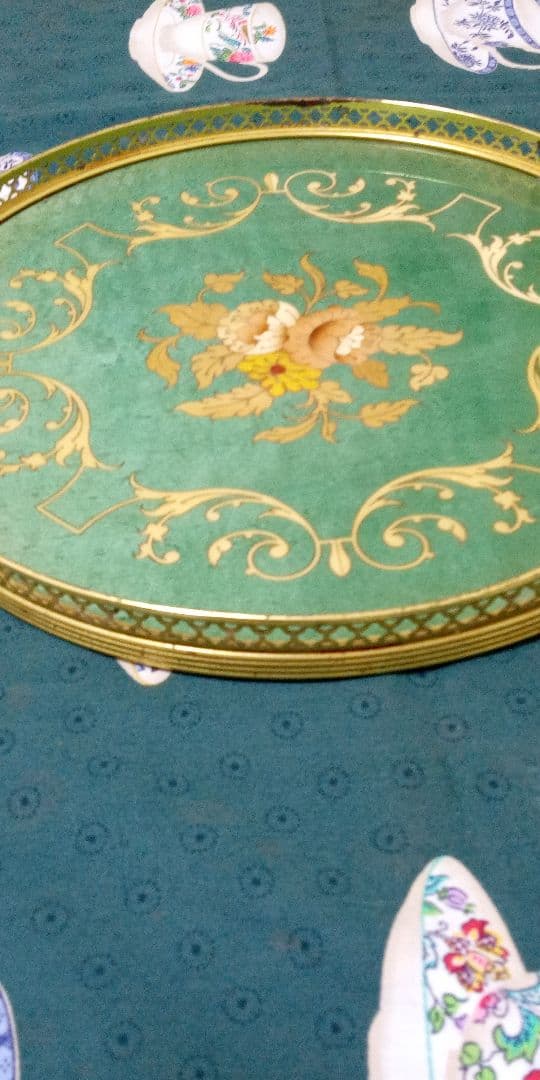 2点セット・イタリア製・象嵌トレー・グリーン花柄・アンティーク