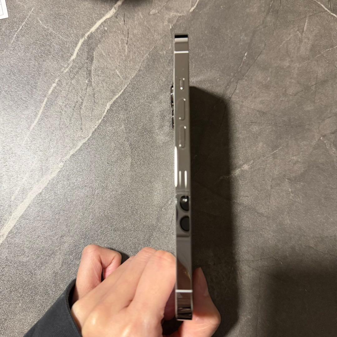 iPhone 13Pro シルバー　128G SIMフリー