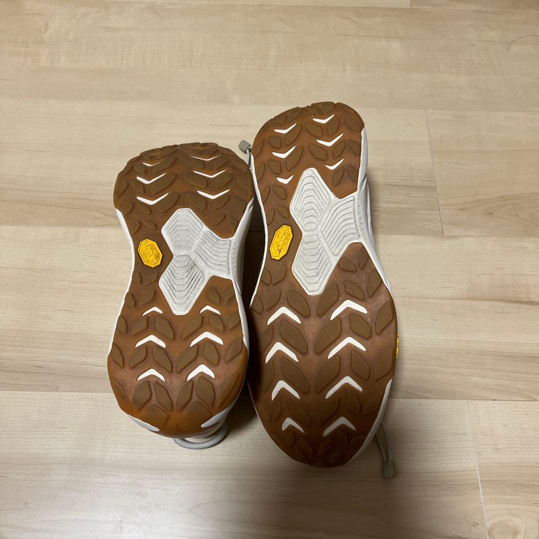 ホカ、トランスポート24センチレディース