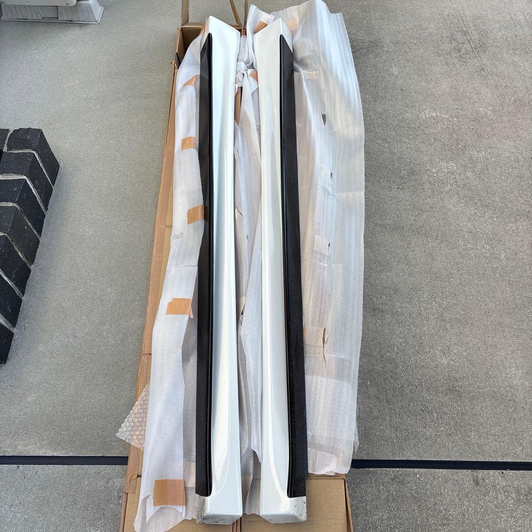 ホンダ　s660　S660.com製　サイドステップ(ホワイト) 中古品