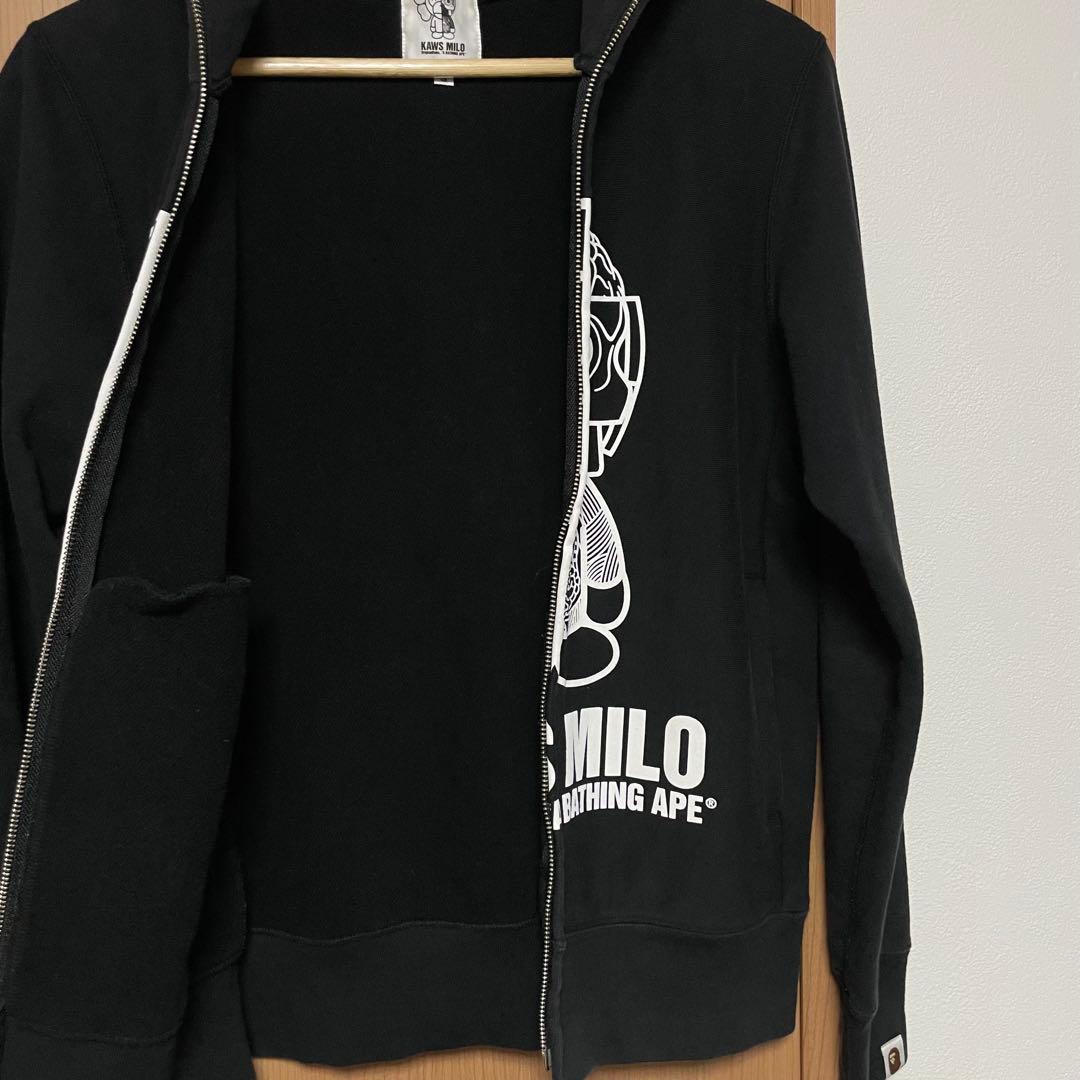 【XS相当】A BATHING APE KAWS コラボ‼️ MILO 人体模型