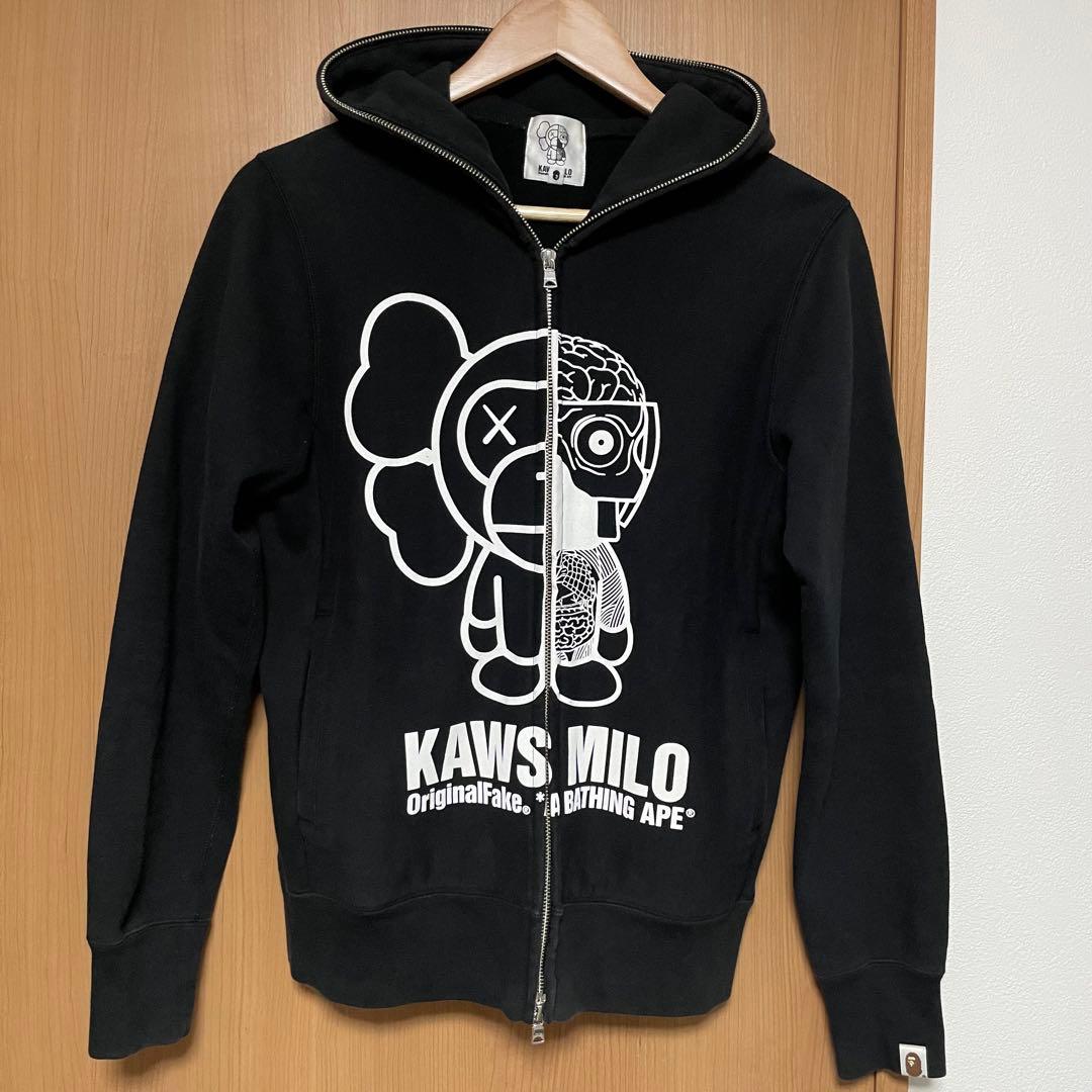 【XS相当】A BATHING APE KAWS コラボ‼️ MILO 人体模型