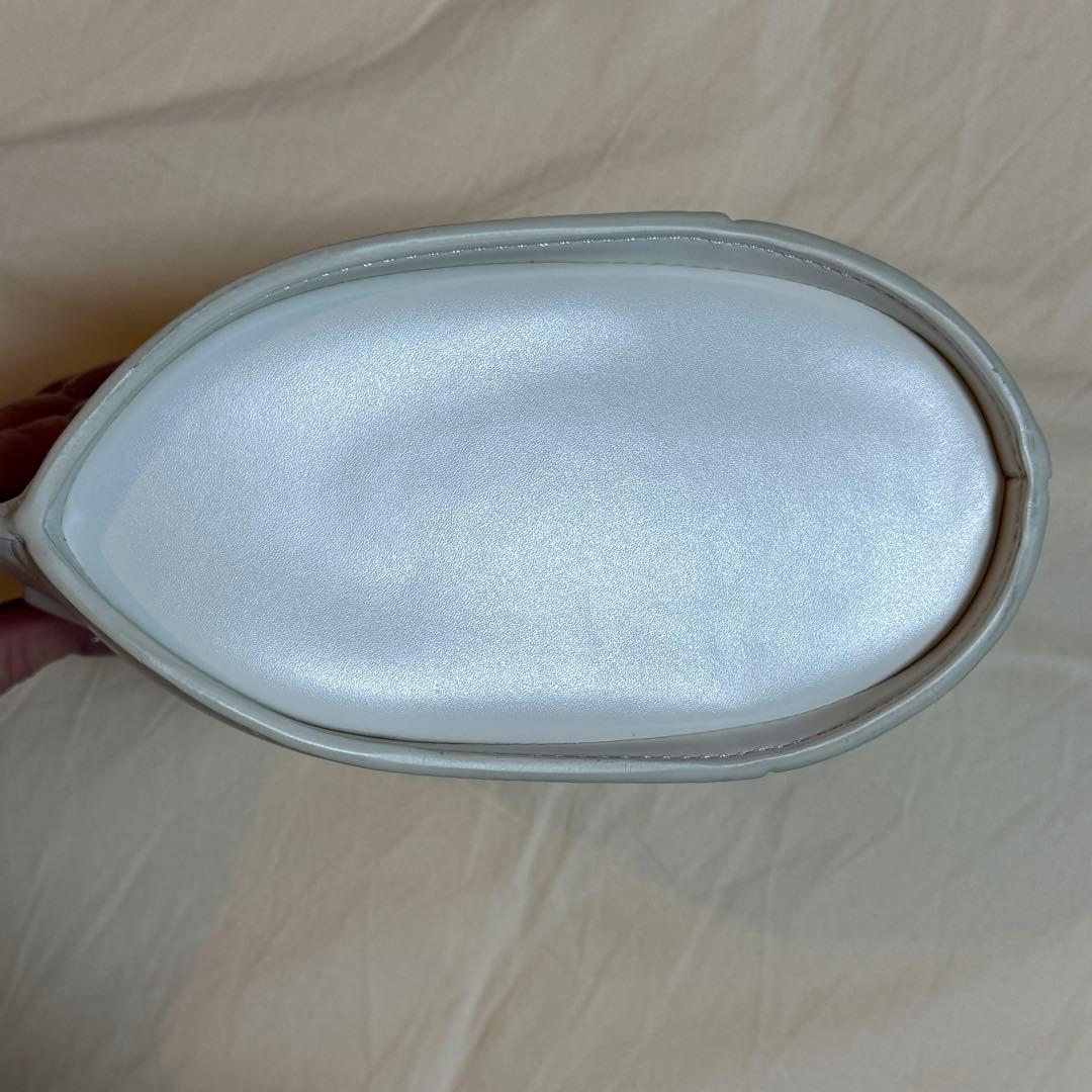 L.エルドット ウサギ レザー ポーチ ショルダーバッグ