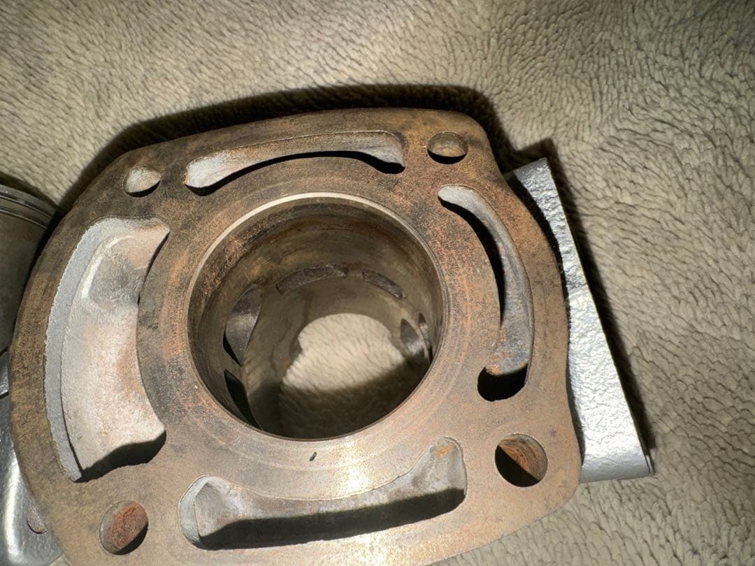 NSR80.CRM80 シリンダー＆ピストンセット