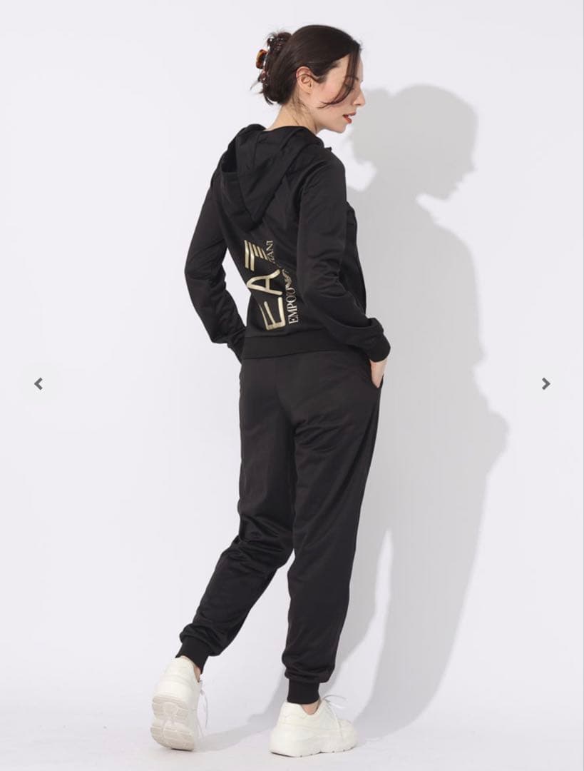 【EA7 エンポリオアルマーニ 】新品・未使用レディース M 上下ジャージセット