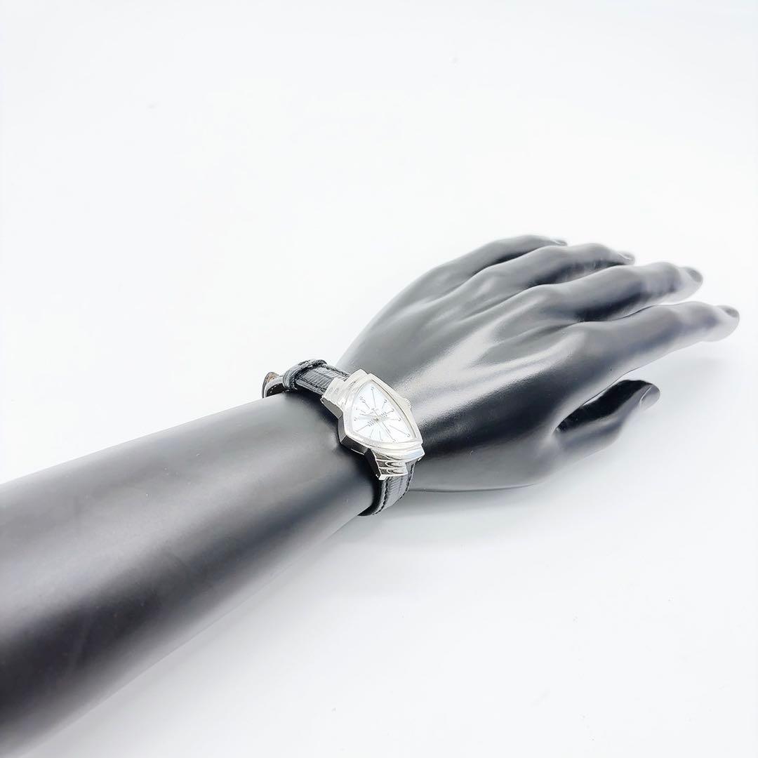 121A　稼働品　Hamilton ハミルトン　特徴　腕時計