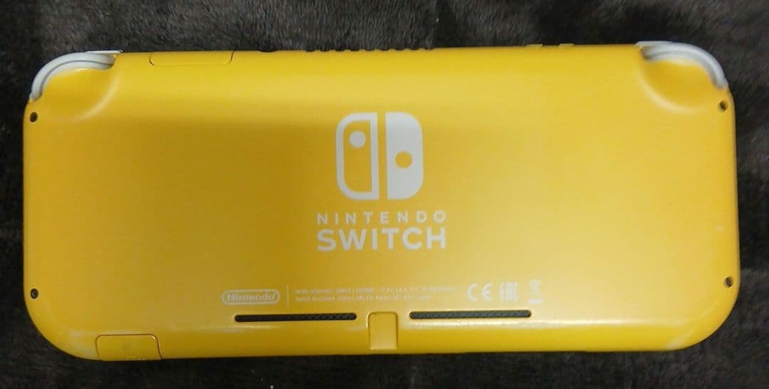 ジャンク品部品取り用　Nintendo Switch Lite　イエロー　箱なし