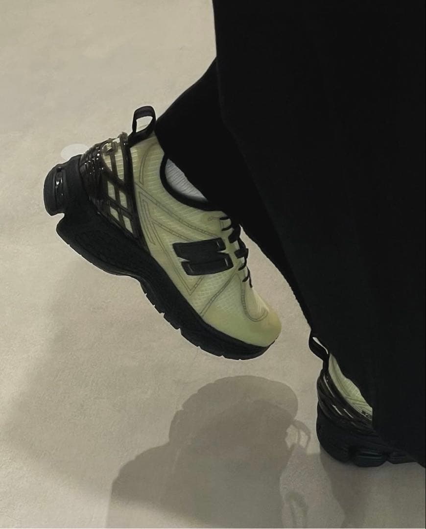 New Balance 1906 RNPクリーム/ブラック