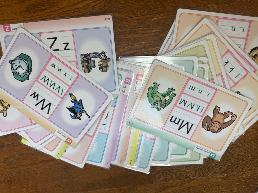 英会話教室の教材に！フォニックス英語教材〜テキスト・カード等（アプリコット社）