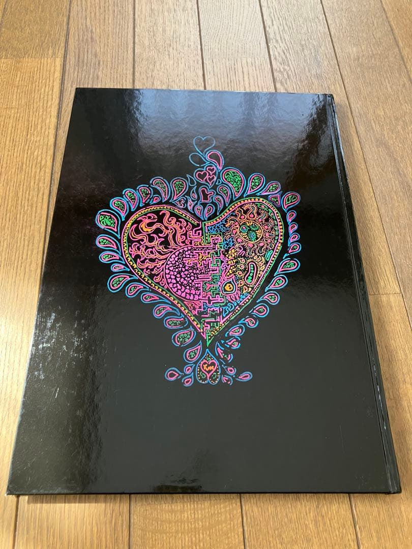 アート・デザイン・音楽 hide Closet Collection