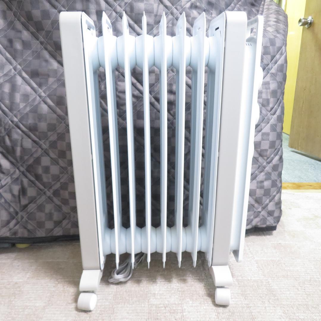 美品　デロンギ ヴェルティカルド RHJ21F0812-WH オイルヒーター