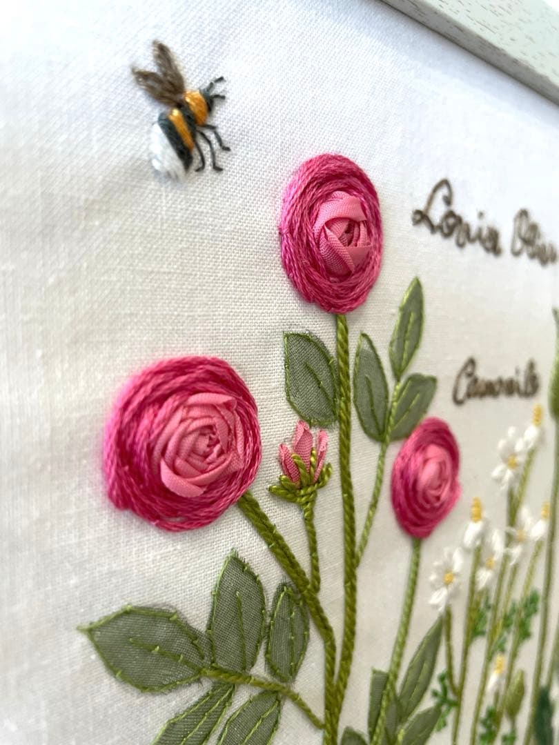 青木和子　刺繍　完成品　「ローズ&ハーブガーデン」　バラの咲く庭　⑩