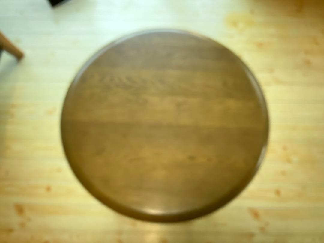 ☆値下げ！カリモク　丸テーブル　ローテーブル　木製　ヴィンテージ　デザインが素敵