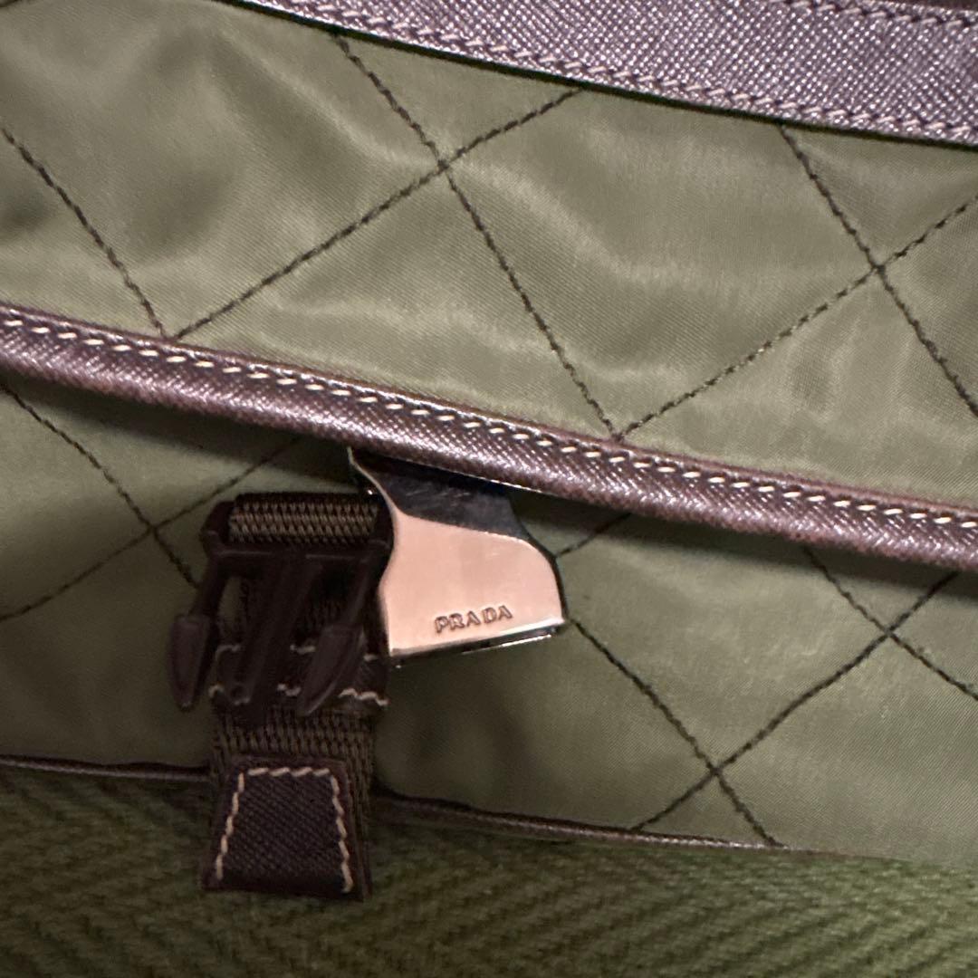 PRADA プラダ オリーブ グリーン ショルダーバッグ キルティング ナイロン