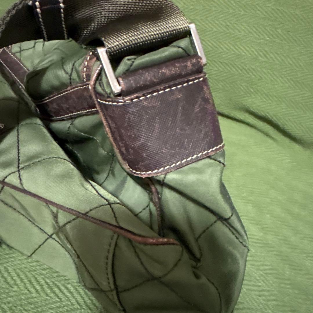 PRADA プラダ オリーブ グリーン ショルダーバッグ キルティング ナイロン