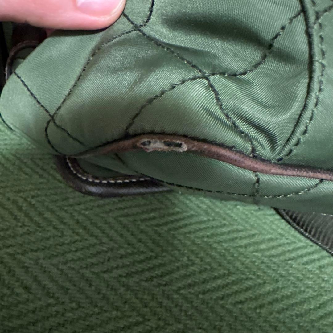 PRADA プラダ オリーブ グリーン ショルダーバッグ キルティング ナイロン