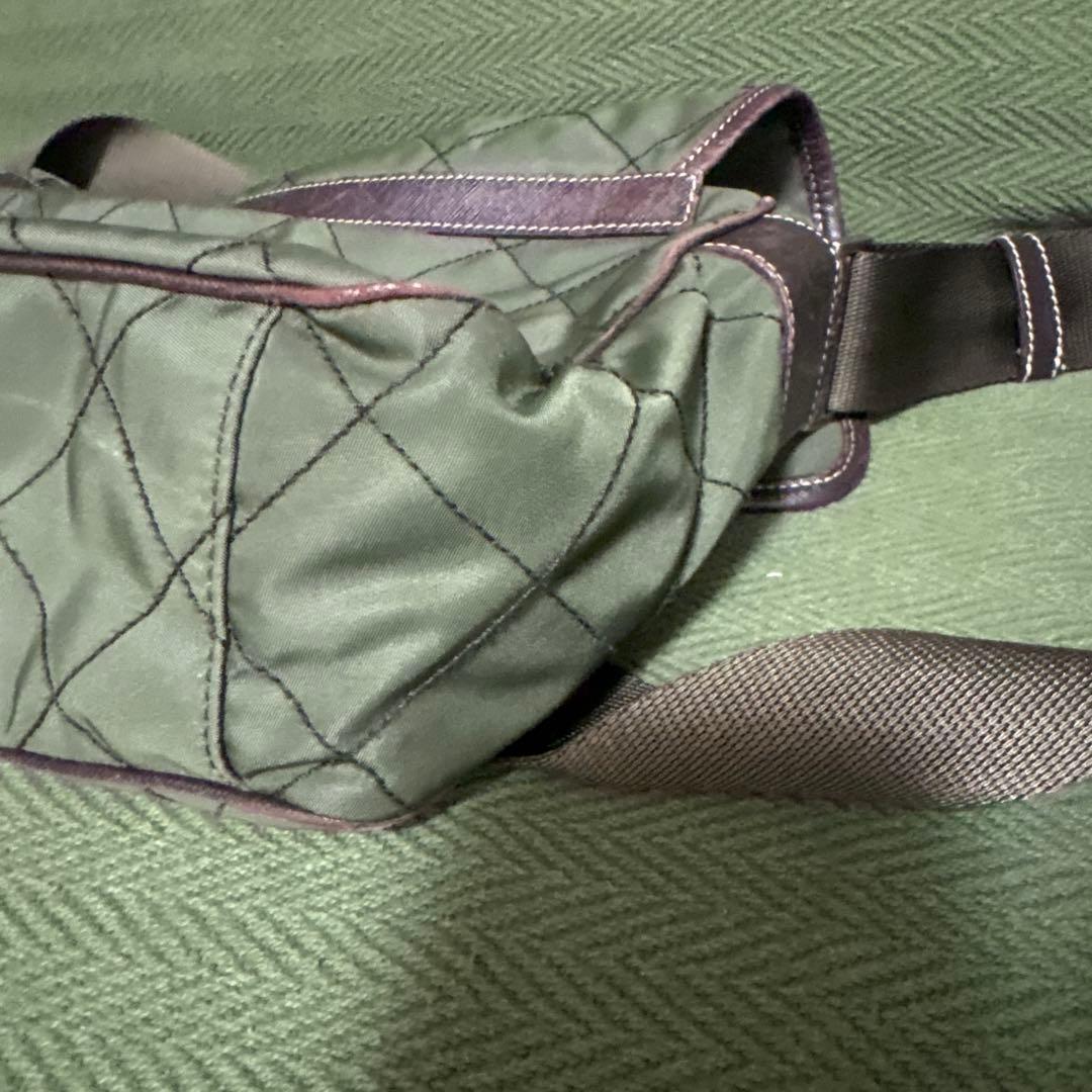 PRADA プラダ オリーブ グリーン ショルダーバッグ キルティング ナイロン