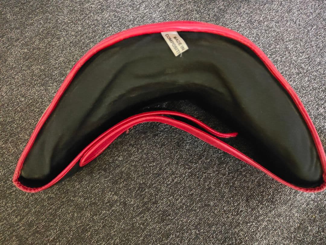 TWINS★ベリープロテクター★ボディミット★中古良品