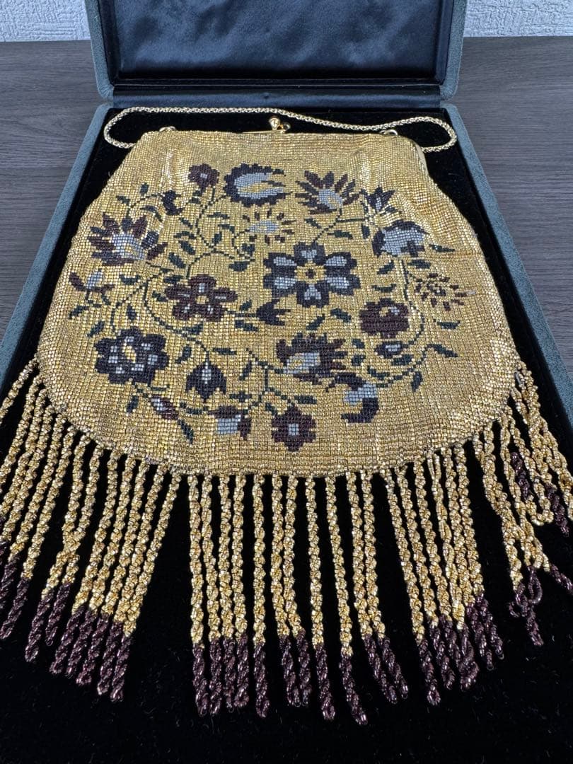 ART DECO アールデコ メタルビーズ パーティバッグ フォーマル　がま口