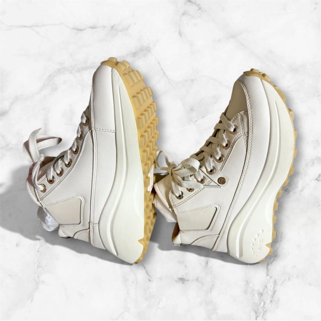 新品 bussola ブソラ ローリングソール ホワイト 23cm