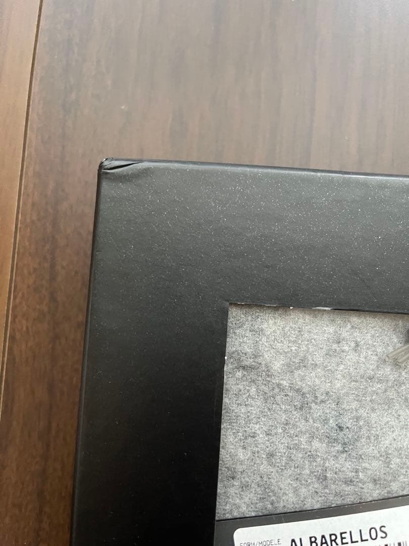 新品未使用★hugo boss マフラー メンズ　箱入り