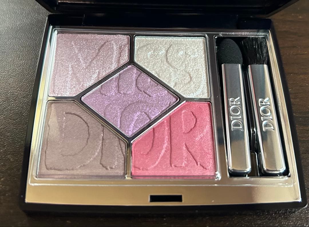 ディオールショウ　サンク　クルール ８５０　デアリング　ライラック