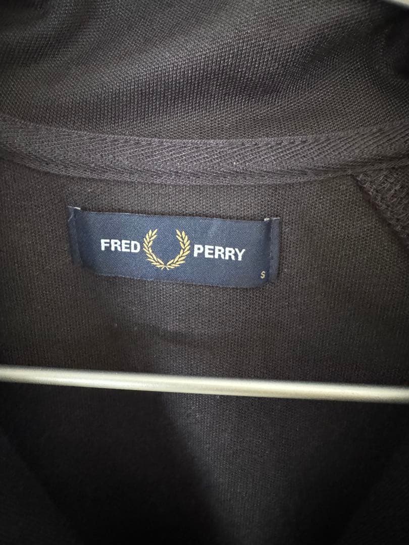 【フレッドペリー】Track Jacket 　ネイビー　 Sサイズ