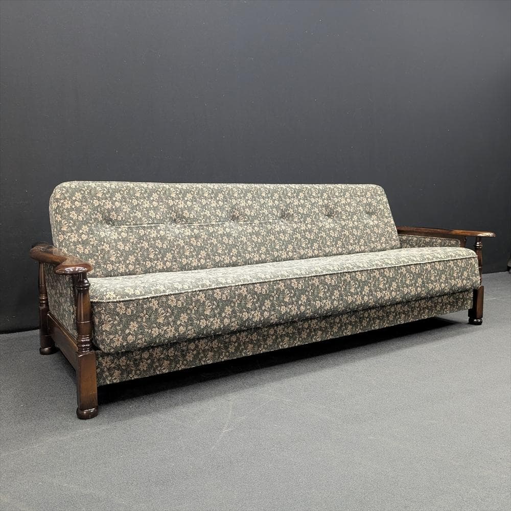 カリモク　コロニアル　ソファーベット　トリプルソファ　三人掛け　リビング　ベット